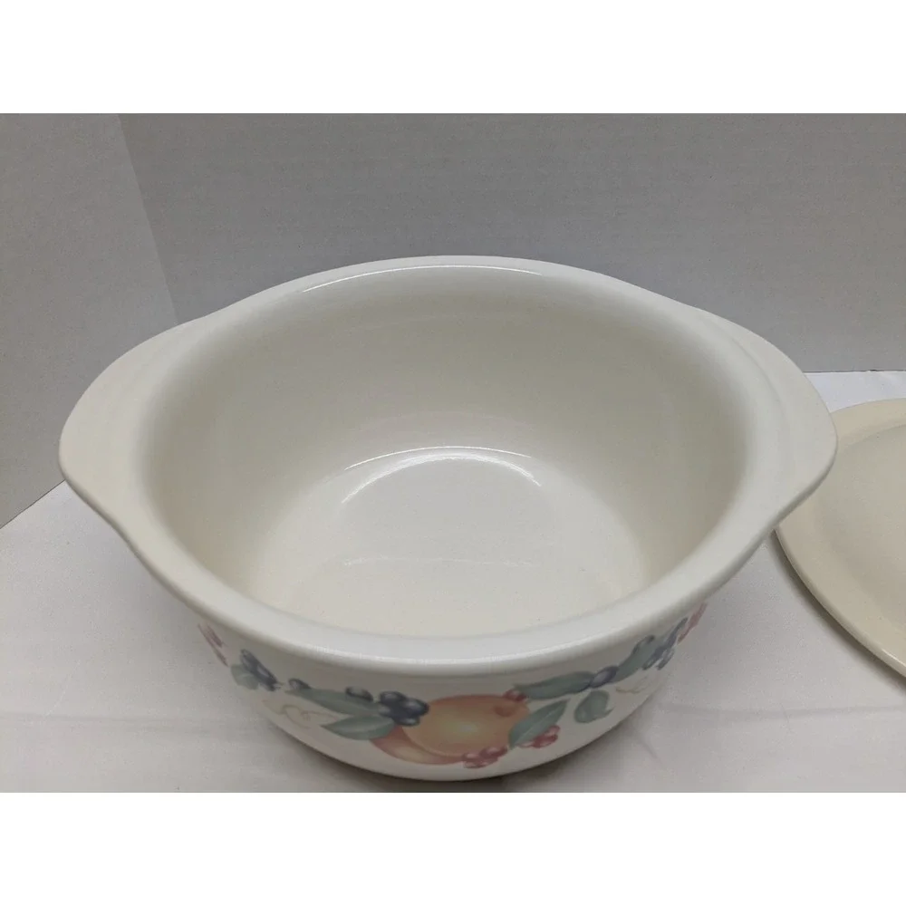 Corelle Coordinates ABUNDANCE 1 1/2 Qt Quart Covered Casserole Stoneware Fruit